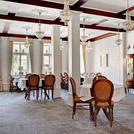 포스트가든 3* 프레데리치아