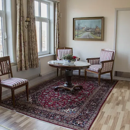 호텔 포스트가든 3*